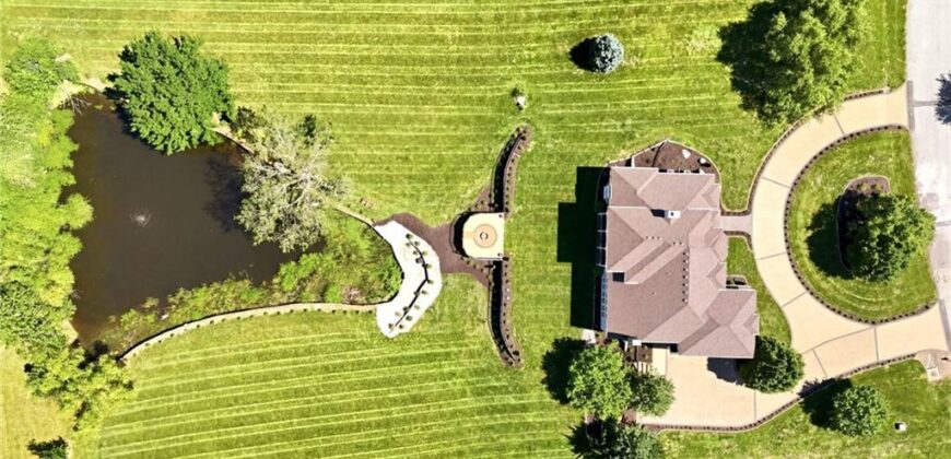 15614 Quail Ridge Drive, Smithville, MO 64089