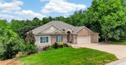 10402 NW River Hills Drive, Parkville, MO 64152