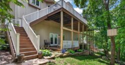 10402 NW River Hills Drive, Parkville, MO 64152