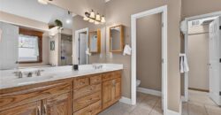 10402 NW River Hills Drive, Parkville, MO 64152