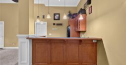 10402 NW River Hills Drive, Parkville, MO 64152