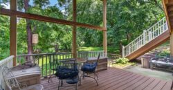 10402 NW River Hills Drive, Parkville, MO 64152