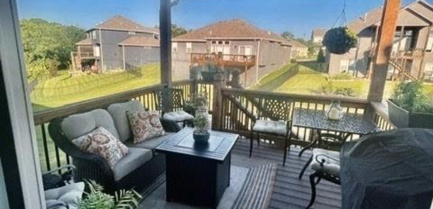 7430 Chambers Court, Kansas City, MO 64152