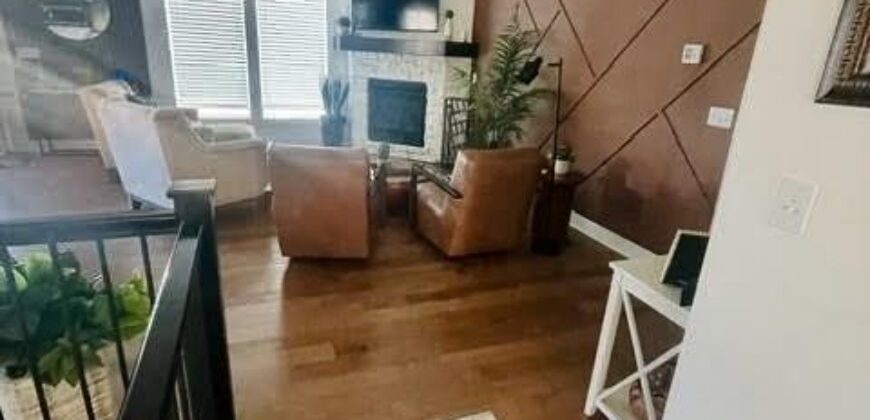 7430 Chambers Court, Kansas City, MO 64152