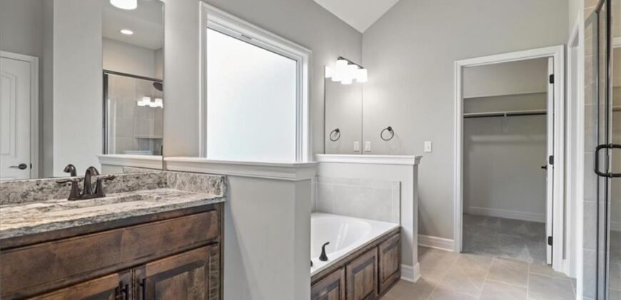 10308 N Corrington Avenue, Kansas City, MO 64156
