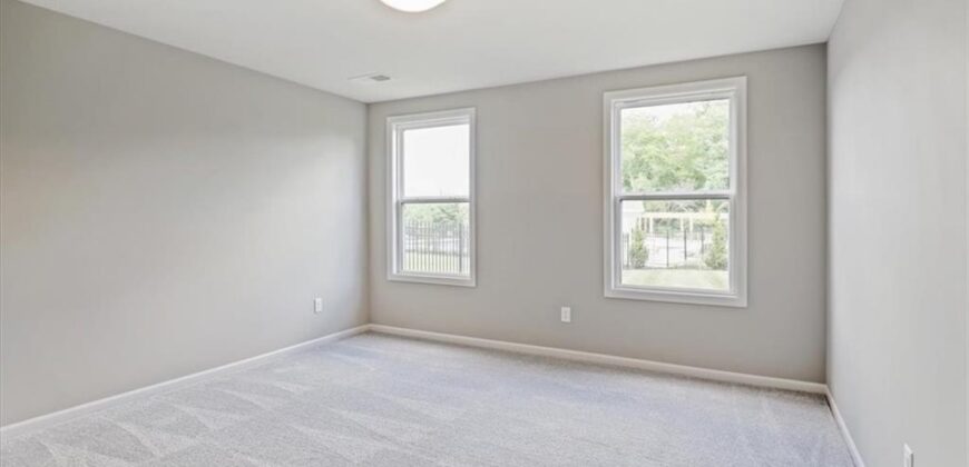10308 N Corrington Avenue, Kansas City, MO 64156