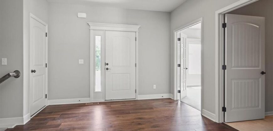 10308 N Corrington Avenue, Kansas City, MO 64156