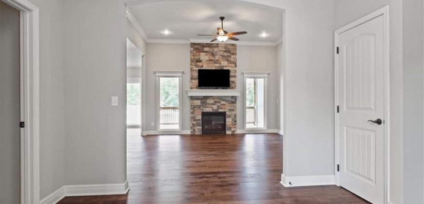 10308 N Corrington Avenue, Kansas City, MO 64156
