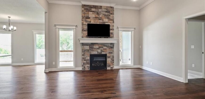 10308 N Corrington Avenue, Kansas City, MO 64156