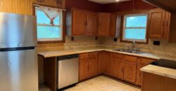 411 E 2nd Street, Dearborn, MO 64439