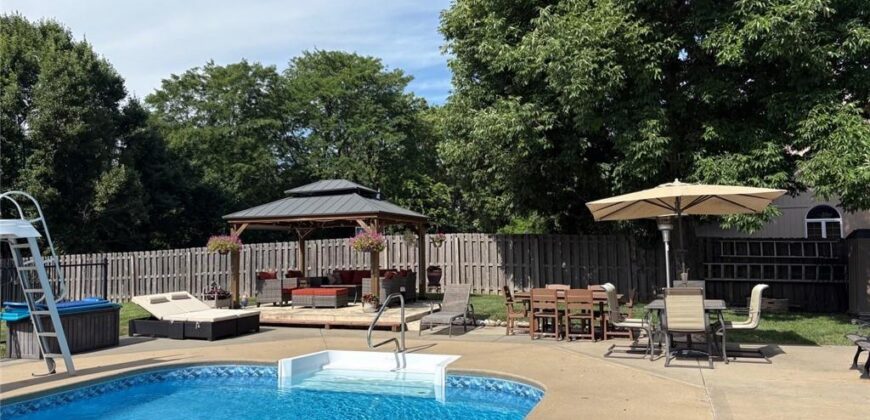 1619 NE 100 Court, Kansas City, MO 64155