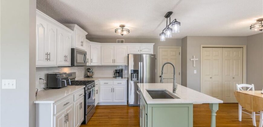 14609 N Derby Road, Smithville, MO 64089