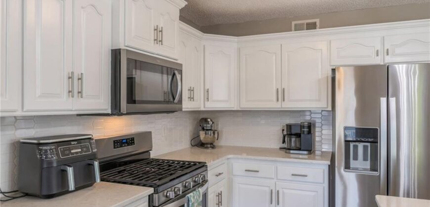 14609 N Derby Road, Smithville, MO 64089