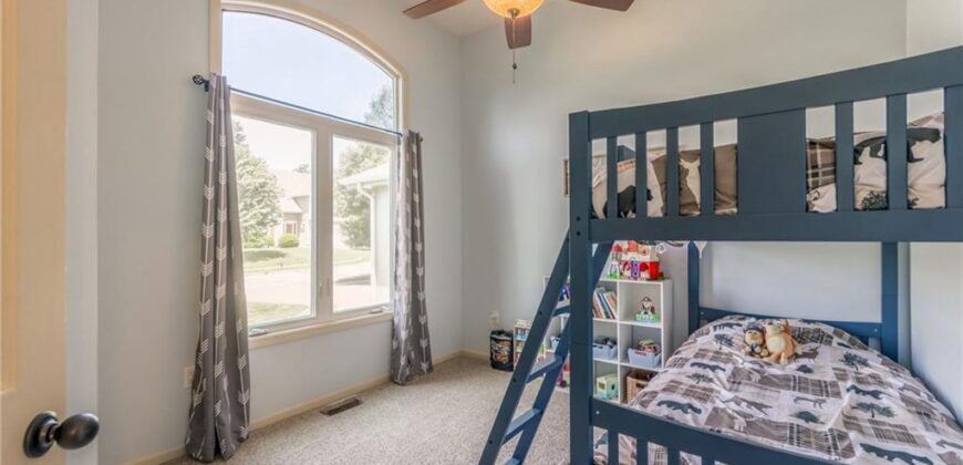 14609 N Derby Road, Smithville, MO 64089