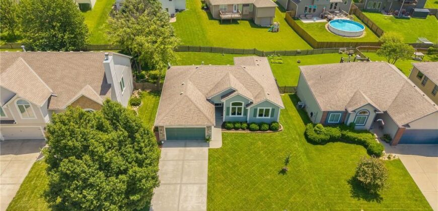 14609 N Derby Road, Smithville, MO 64089