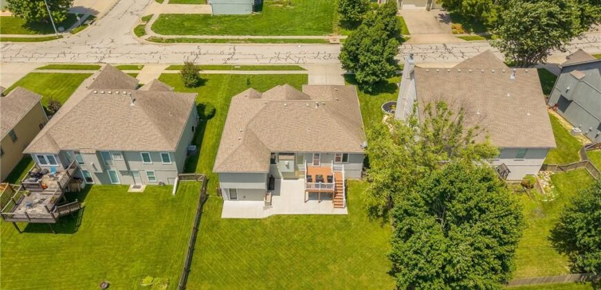 14609 N Derby Road, Smithville, MO 64089