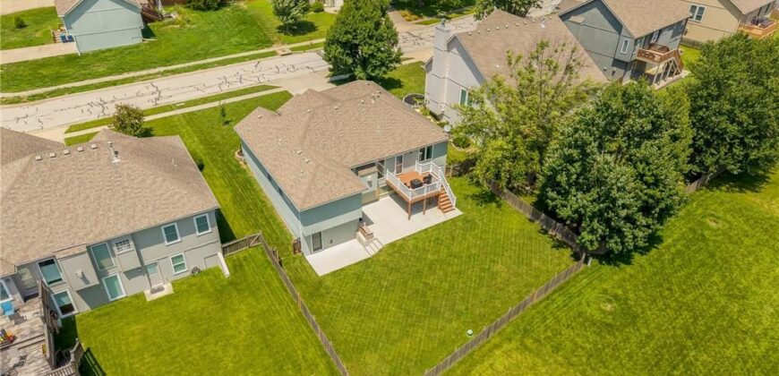 14609 N Derby Road, Smithville, MO 64089