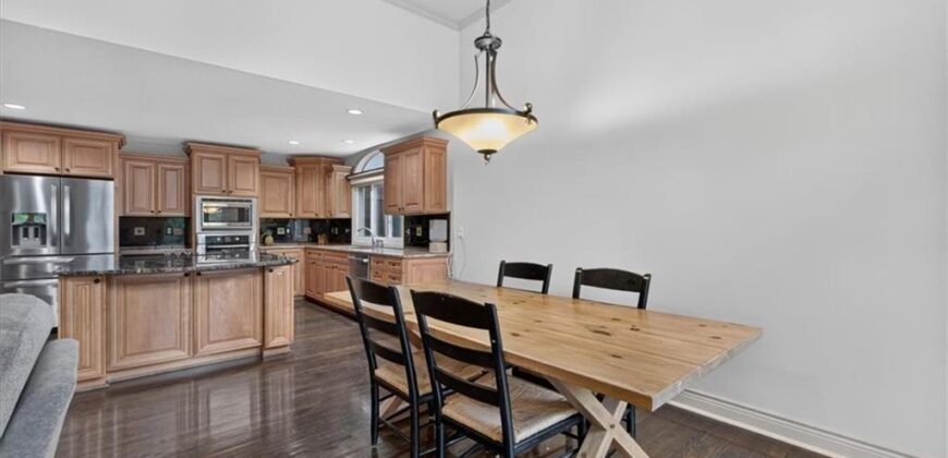5502 Spinnaker Pointe N/A, Parkville, MO 64152