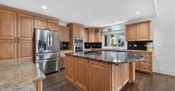 5502 Spinnaker Pointe N/A, Parkville, MO 64152