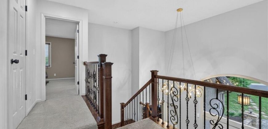 5502 Spinnaker Pointe N/A, Parkville, MO 64152
