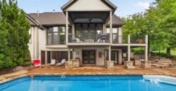 5502 Spinnaker Pointe N/A, Parkville, MO 64152