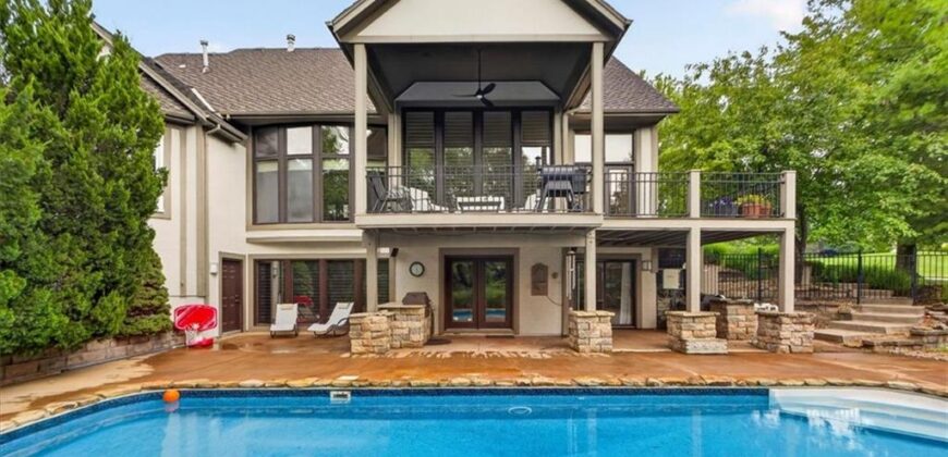 5502 Spinnaker Pointe N/A, Parkville, MO 64152