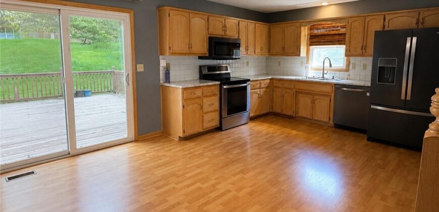 6215 N MERCIER Street, Kansas City, MO 64118