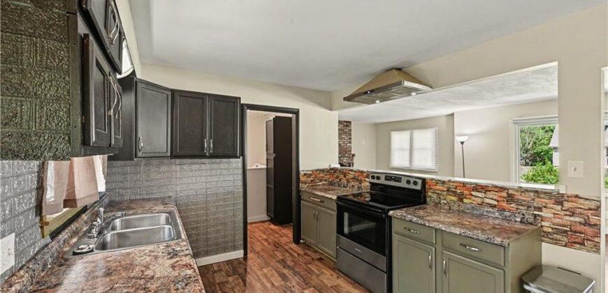 7940 N Broadway Street, Kansas City, MO 64118