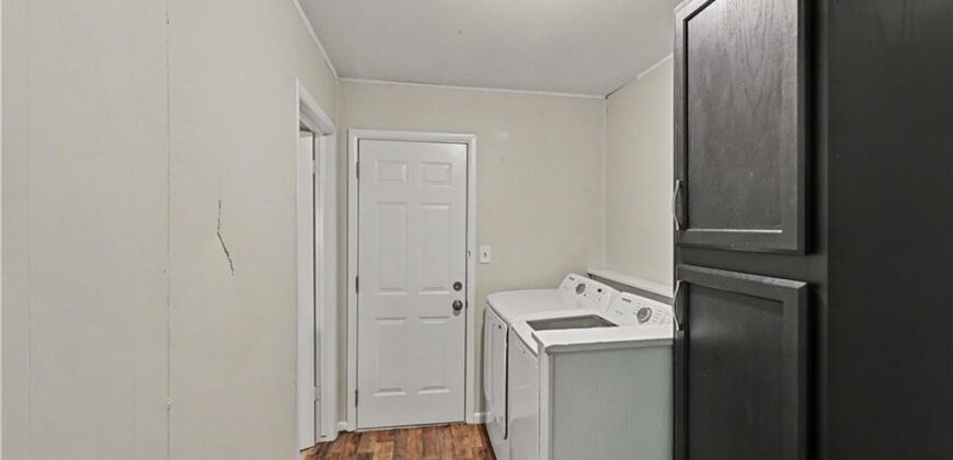7940 N Broadway Street, Kansas City, MO 64118