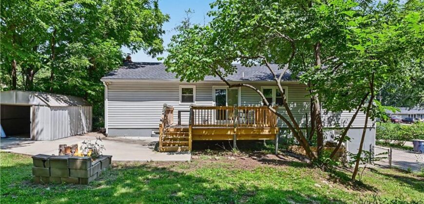 7940 N Broadway Street, Kansas City, MO 64118