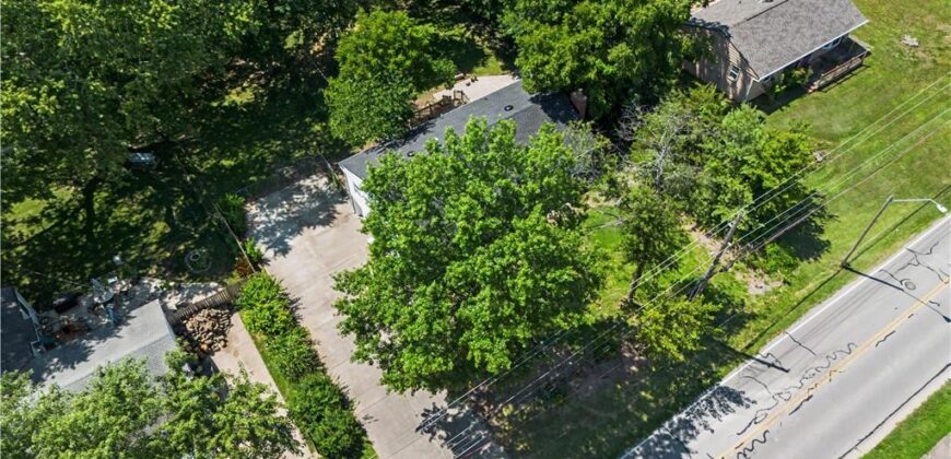 7940 N Broadway Street, Kansas City, MO 64118