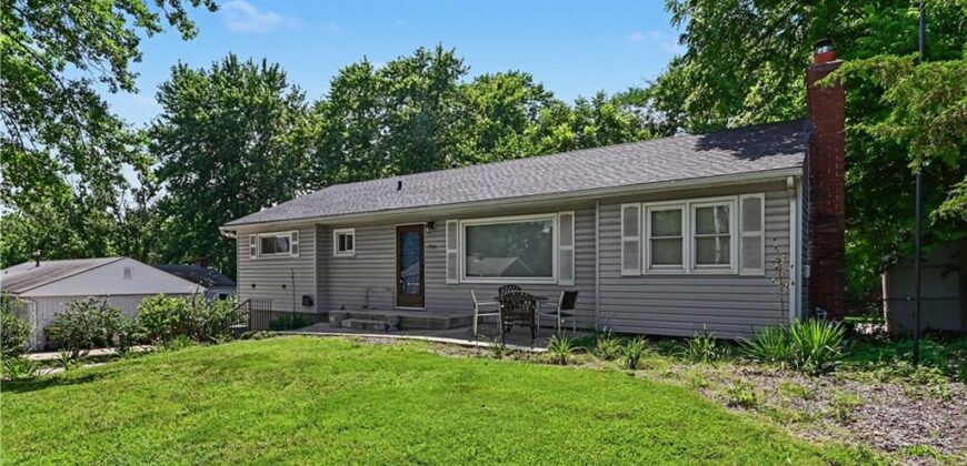 7940 N Broadway Street, Kansas City, MO 64118
