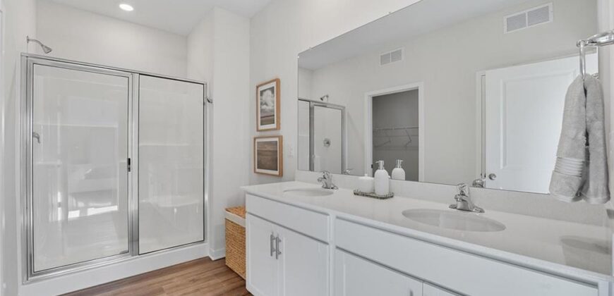 7702 NE 107th Street, Kansas City, MO 64157