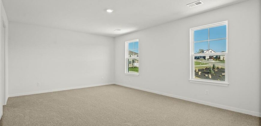 10716 N Richmond Avenue, Kansas City, MO 64157