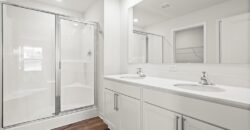 10716 N Richmond Avenue, Kansas City, MO 64157