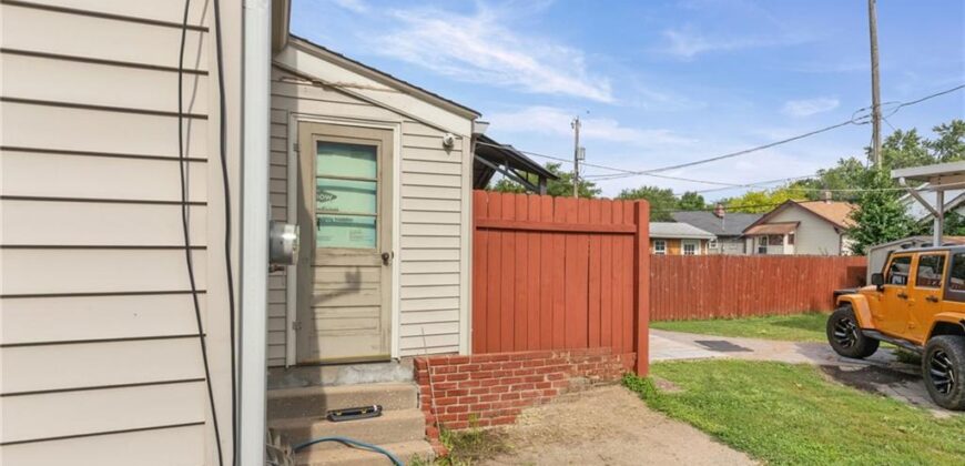 811 E 23rd Avenue, North Kansas City, MO 64116