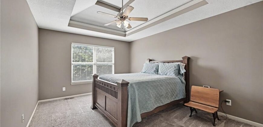 8427 N Kensington Avenue, Kansas City, MO 64156