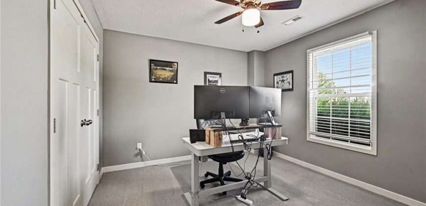 8427 N Kensington Avenue, Kansas City, MO 64156
