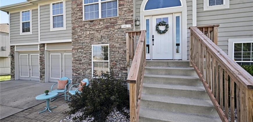 8427 N Kensington Avenue, Kansas City, MO 64156