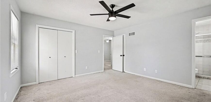 1720 Regency Drive, Kearney, MO 64060
