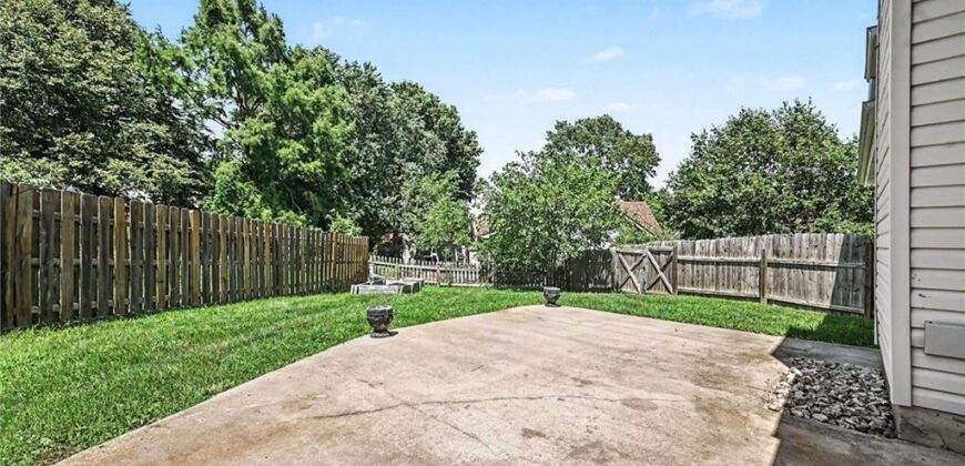 1720 Regency Drive, Kearney, MO 64060