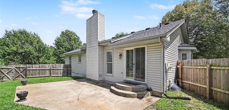 1720 Regency Drive, Kearney, MO 64060