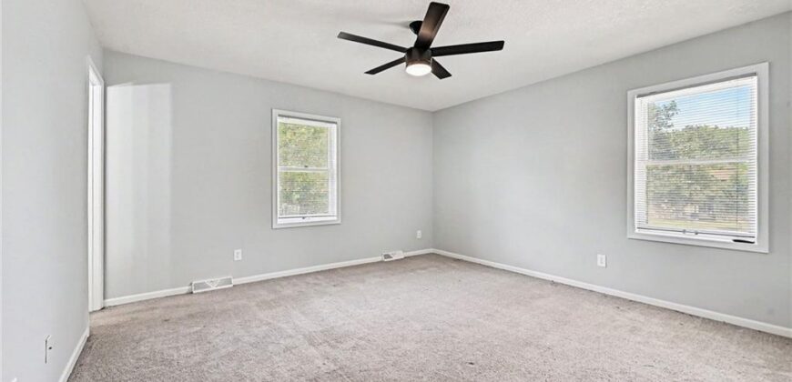 1720 Regency Drive, Kearney, MO 64060
