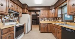 483 NE Meadowbrook Road, Kansas City, MO 64119