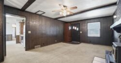 483 NE Meadowbrook Road, Kansas City, MO 64119