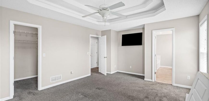 8505 N ARCOLA Avenue, Kansas City, MO 64153