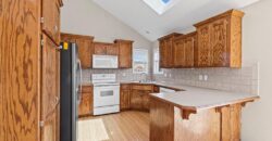 8505 N ARCOLA Avenue, Kansas City, MO 64153