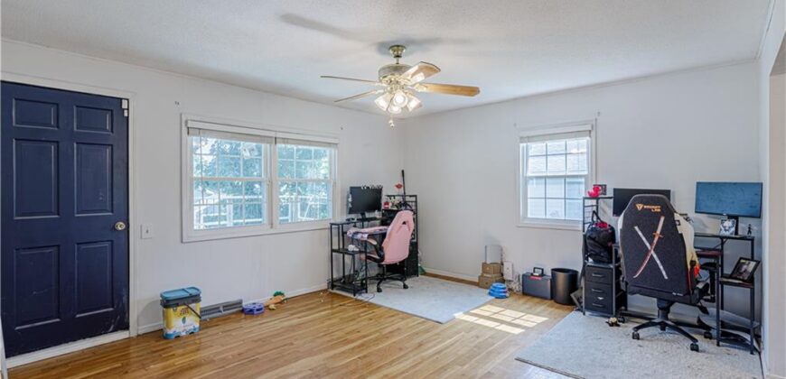 2505 NE 38th Street, Kansas City, MO 64116