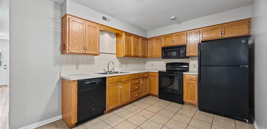 105 Basswood Court, Smithville, MO 64089