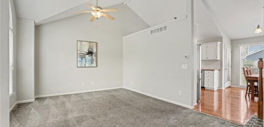 986 Wellington Way, Liberty, MO 64068